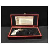 Wyatt Earp Commemorative Pistol Knife in Box