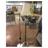 Lot of 2 Floor Lamps Traditional and Modern