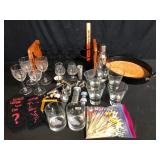 Barware Lot Wine Rack Glasses Shaker and Tray