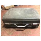 American Tourister Tiara Hardshell Suitcase