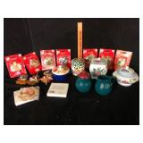 Pioneer Woman Casserole and Home Decor Lot