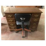 Kneehole Desk with Rolling Office Chair