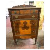 Antique 1930s Tall Chest of Drawers 28x17x47