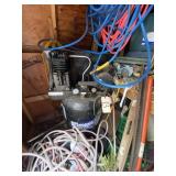 Kobalt 30 gal Cast Iron Upright Air Compressor Kobalt 30 gal Cast Iron Upright Air Compressor