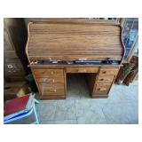Roll Top Desk by Winner Roll Top Desk by Winner