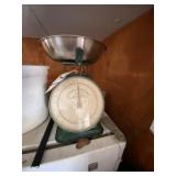 John Deere Scale-Old-22lb x 1oz John Deere Scale-Old-22lb x 1oz