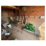 John Deere Motor w/5 gal Country Ice Cream Freezer John Deere Motor w/5 gal Country Ice Cream Freezer