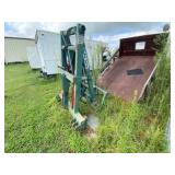 Hydra Stinger 3-Point Round Bale Hay Loader Hydra Stinger 3-Point Round Bale Hay Loader