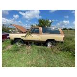 1985 Dodge Ramcharger 4x4 Shows approx 54k mi