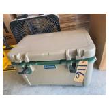 Yeti Chest Cooler Yeti Chest Cooler