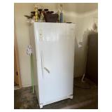 Frigidaire Upright Freezer-Med