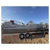 Playcraft Powertoon Extreme 2700 Pontoon Boat w/tr