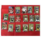 LOT OF 1997 DONRUSS FOOTBALL ROOKIE STAR CARDS
