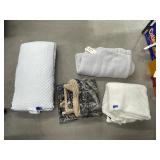 4 Pcs - Pillow & Blankets