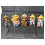 5 Pcs Smokey the Bear - Salt/Peppers