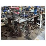 Metal Work Table w/4' Bise & 6' USA Vise