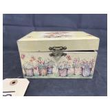 Music Box w/Charms
