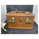 Vintage Stratosphere Toiletries Case