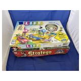 2 Pcs - Board Games - Stratego & Life