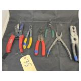 6 Pcs - Assorted Wire Strippers