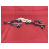 Pair Spurs