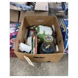 Box of Plastic Jewelry Displays - Lamp & More
