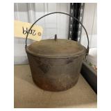 Cast Iron Pot w/Lid