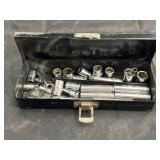Socket Set w/Ratchet Metric