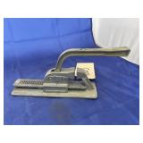 Vintage Munsey Metal Clamp