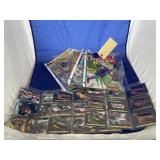 8 Pcs - Marvel Comics & Race Car Trading Cards