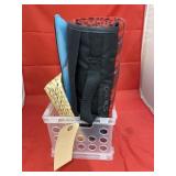 Plastic Bin w/Picnic Blanket - Wrist Rests