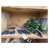 Wooden Amish Dï¿½cor - Faux Plant - Pic Frame