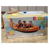 Inflatable Boat w/Pump & 2 Oars in box