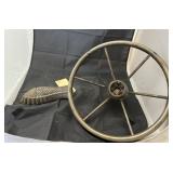 2 Pcs - Jello Mold & Vintage Steering Wheel