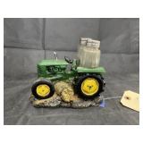 Salt/pepper Shakers in John Deere Holder