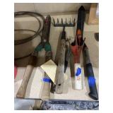 4 Pcs - Lawn Tools