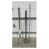 Pitchfork - Shovel - Weeding Tool