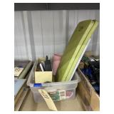 Garden Kneeling Cushions - Cutting Board