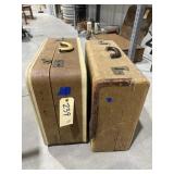 2 Pcs - Vintage Suitcases
