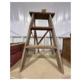 Vintage 2-Step Ladder