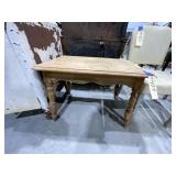 End Table 28"L x 19"W x 21"H
