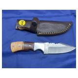 Damascus Style Knife w/ Leather Sheath