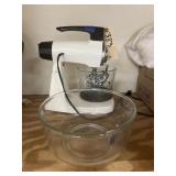 Vintage Sunbeam Tabletop Mixer w/2 Bowls