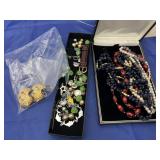 2 Pcs - Beaded Necklaces - Bracelets - Tie Clamps