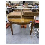 Table w/3 Leaves 60"L x 44"W x 29"H