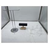 3 Count Misc Bathroom Accessories, (1) T-Shaped Ha