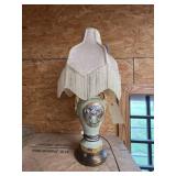 Vintage Table Lamp w/Shade
