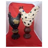 2 Pcs - Rooster & Chicken Figures