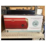 Cricut Cake NIB