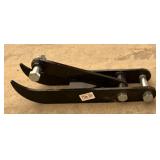 Mini excavator thumb attachment